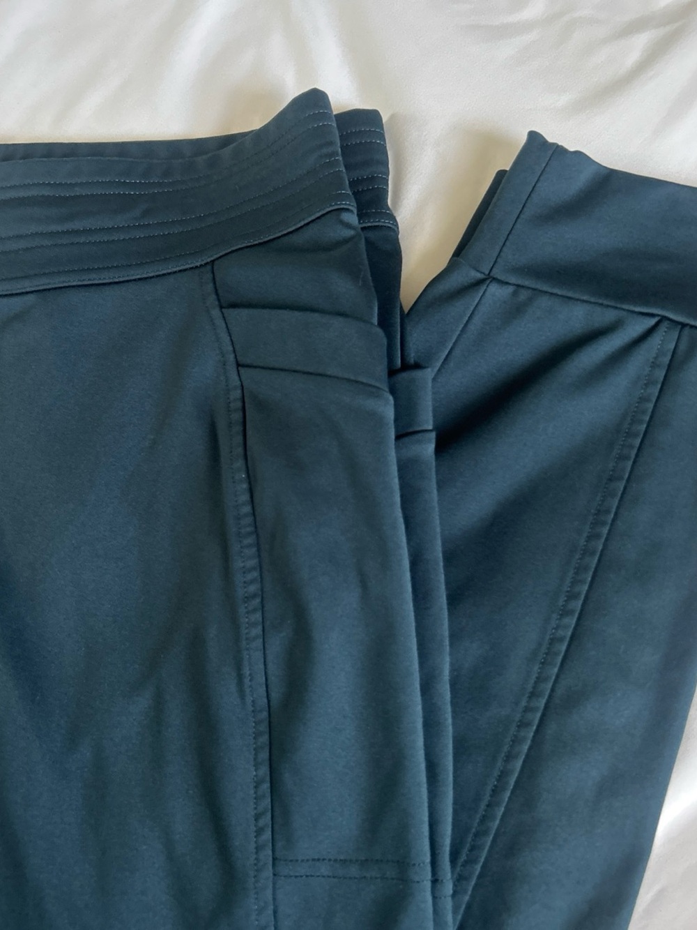 32 Heat Women's Tech Jogger Pant Dark Green Med, Pre-Owned